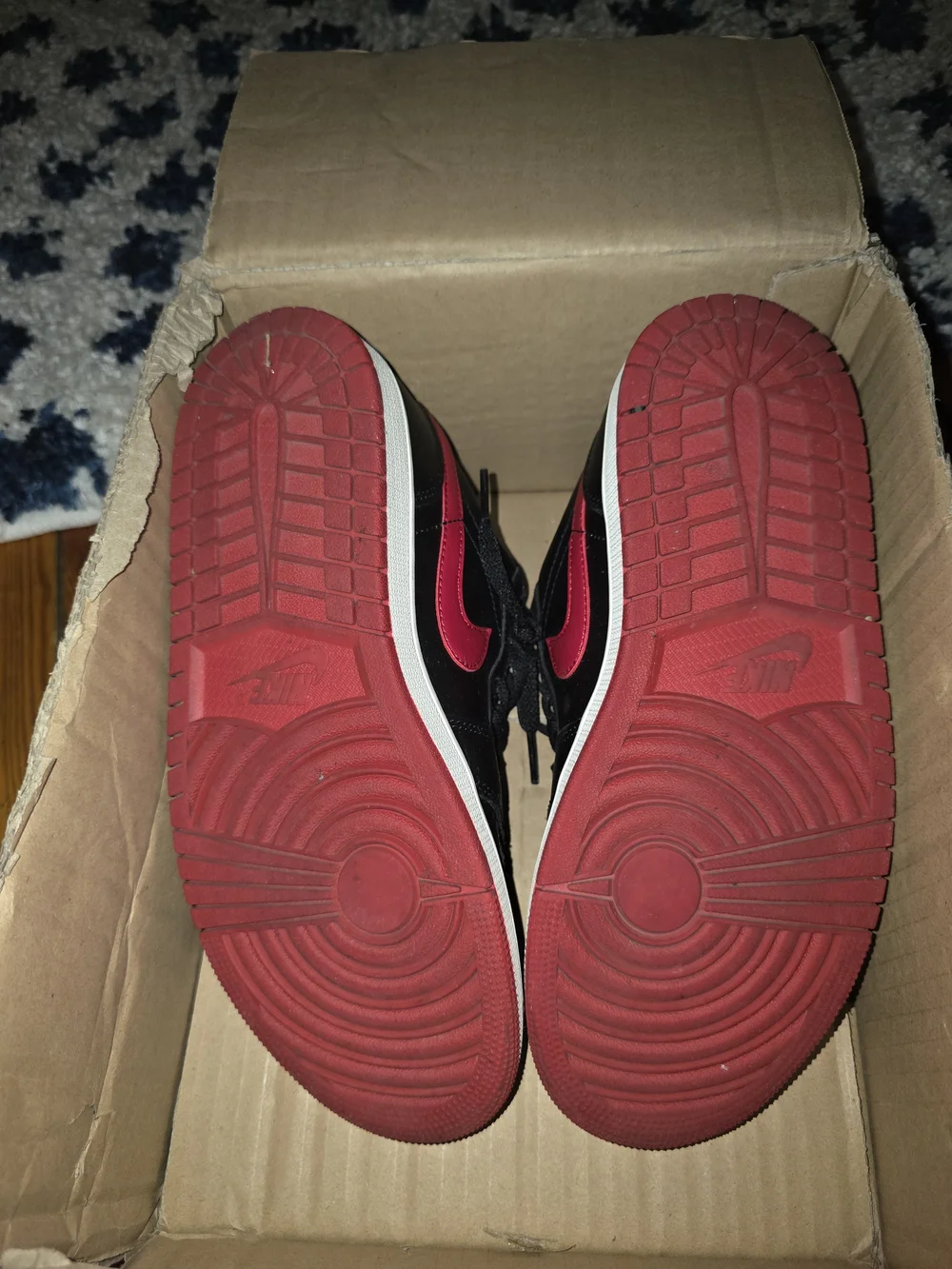 Air Jordan Style Black & Red High-Top Sneakers - Men's